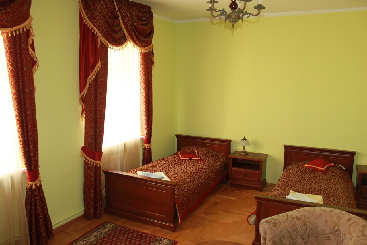 Palac W Nosowie Nosowo Экстерьер фото